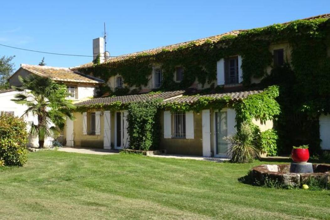 Villa Les Templiers - Petit BIZERTY 36 pers  Saint-Gilles  Exterior foto